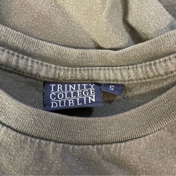 Men’s Trinity College Dublin Emblem Crest T-Shirt Size Small - Picture 5 of 7